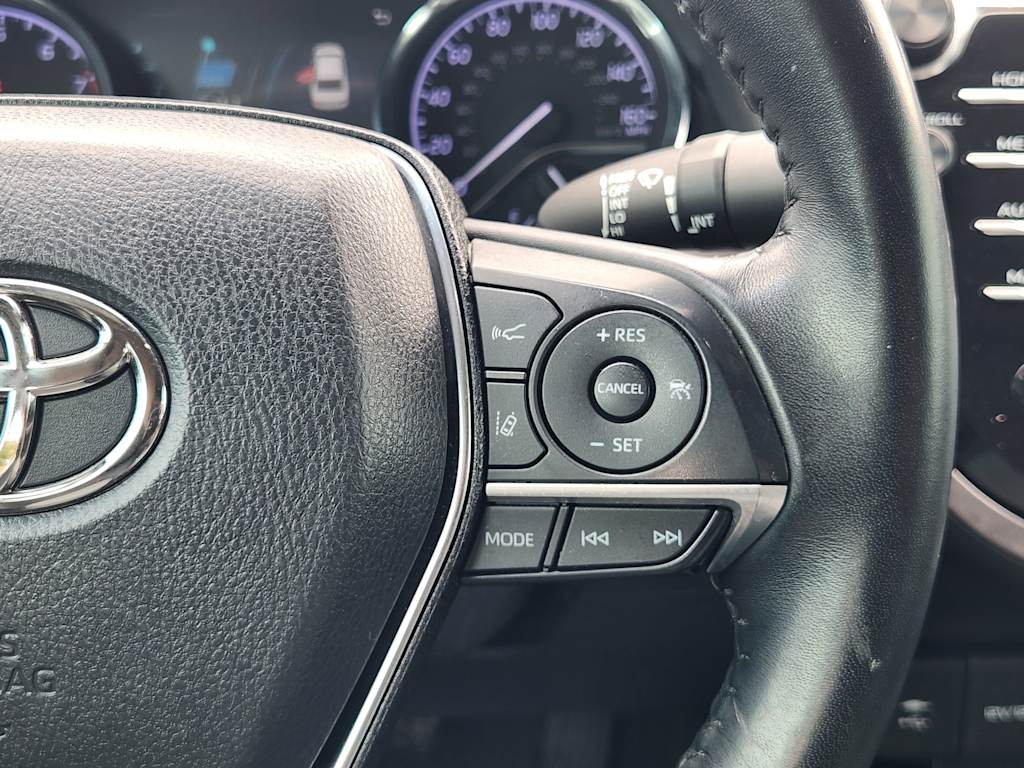 Thumbnail: 2019 Toyota Camry - 31