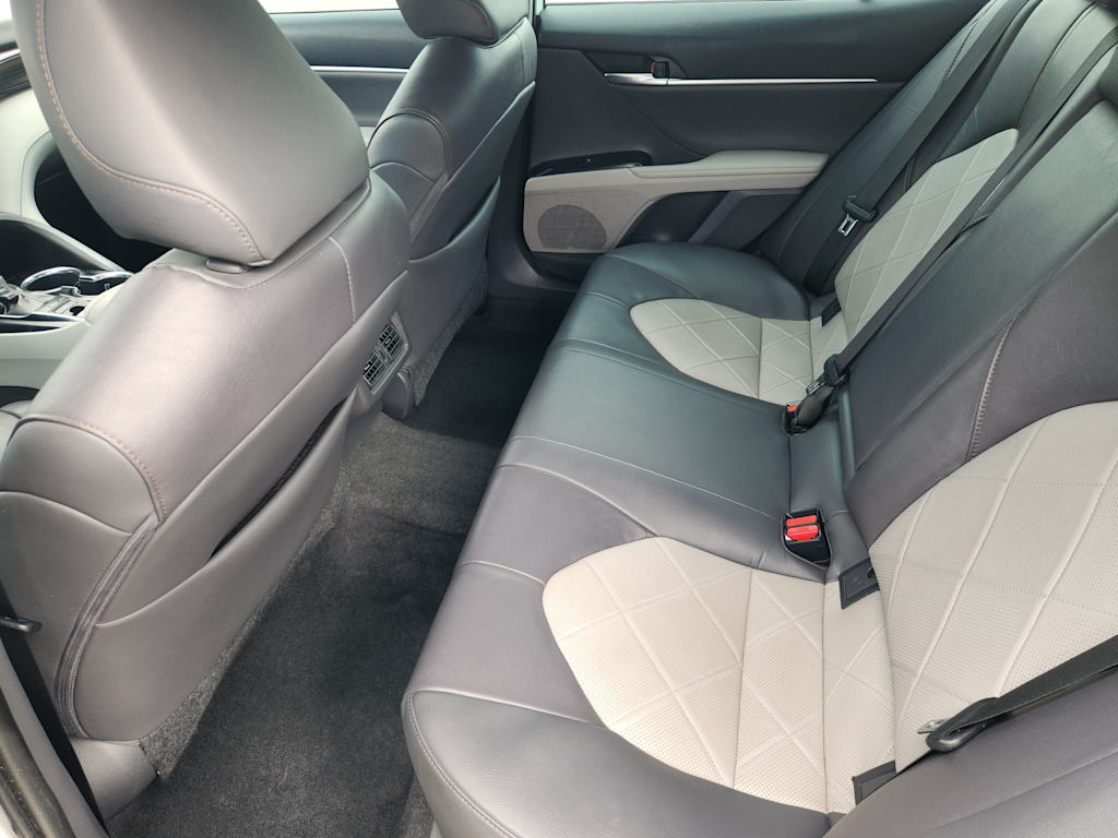 Thumbnail: 2019 Toyota Camry - 33
