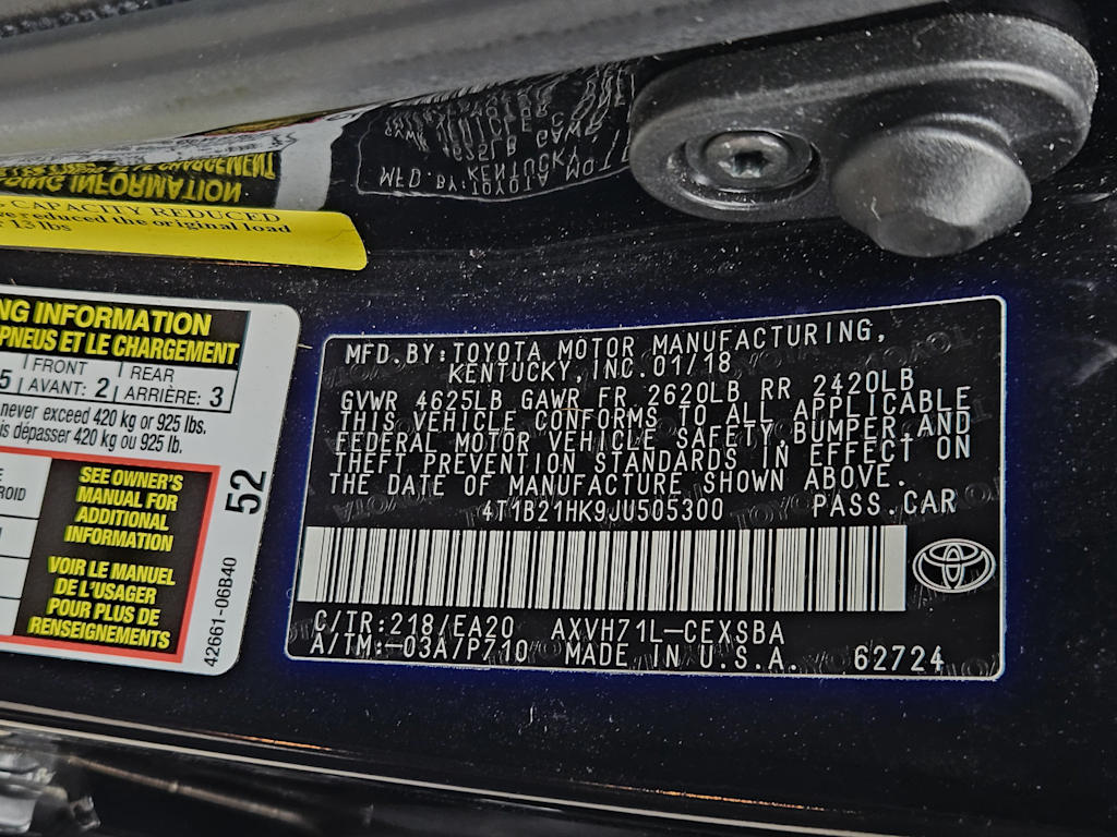 Thumbnail: 2018 Toyota Camry - 18