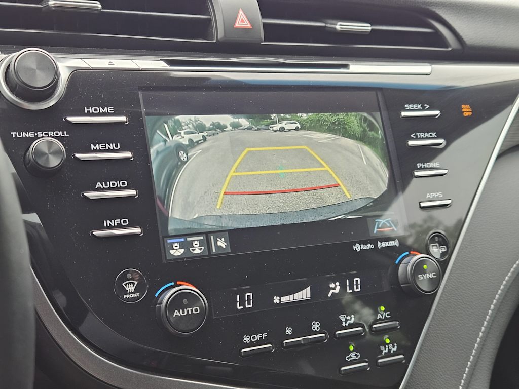 Thumbnail: 2018 Toyota Camry - 25