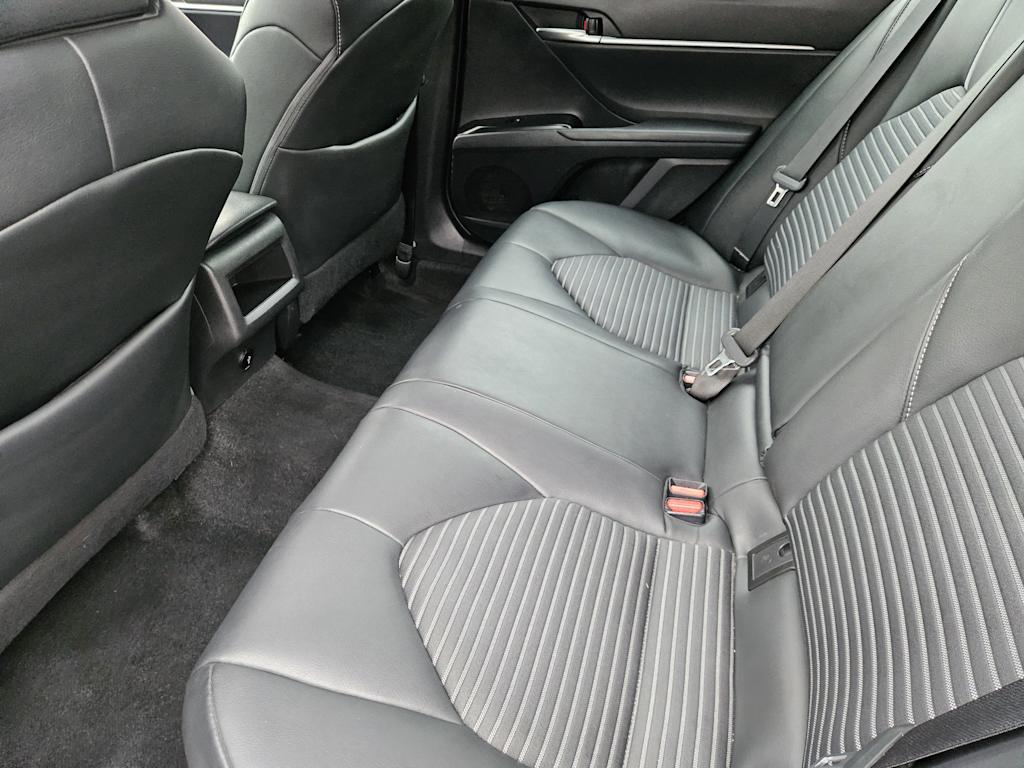 Thumbnail: 2018 Toyota Camry - 11