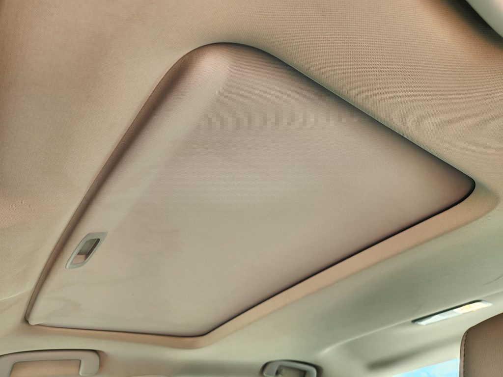 Thumbnail: 2015 Toyota Avalon - 30