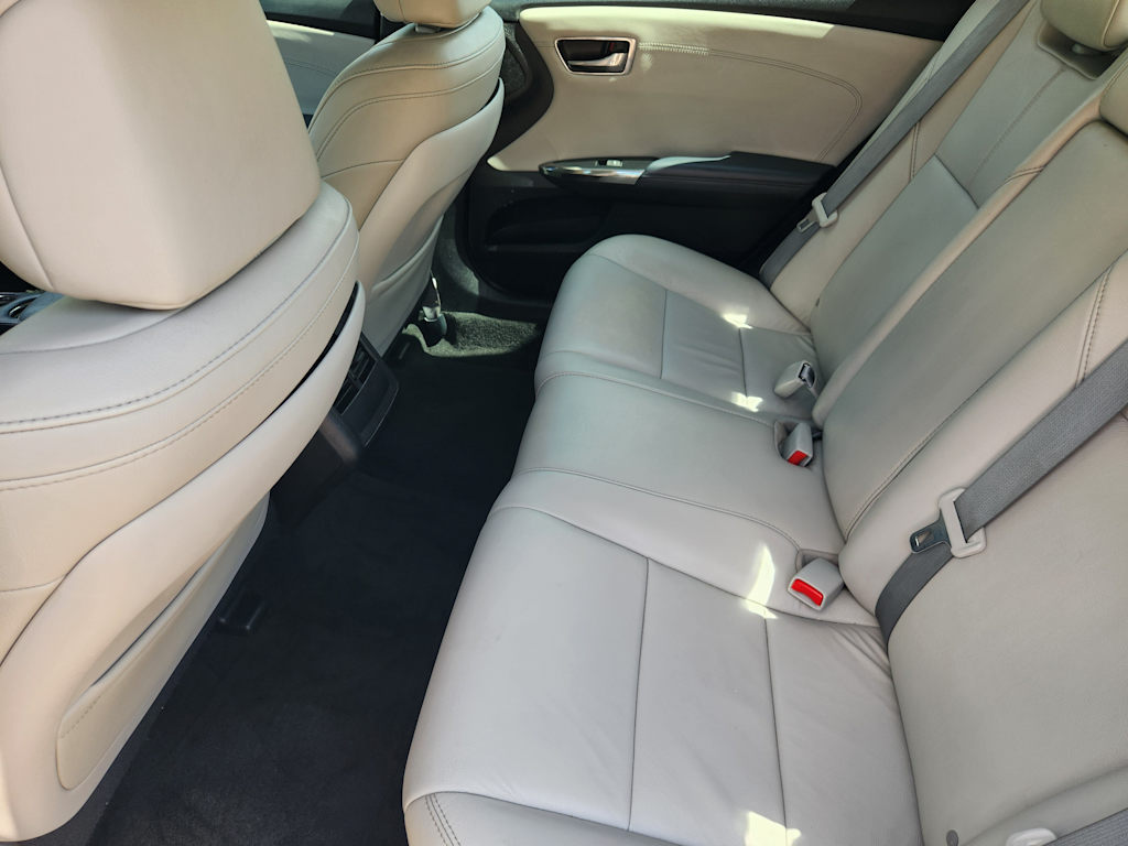Thumbnail: 2015 Toyota Avalon - 11