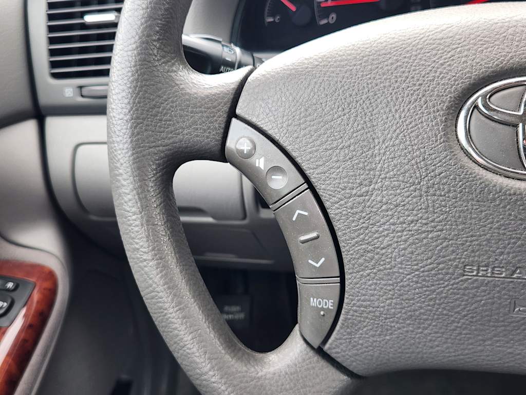 Thumbnail: 2006 Toyota Camry - 28