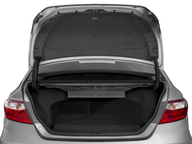 Thumbnail: 2017 Toyota Camry - 17