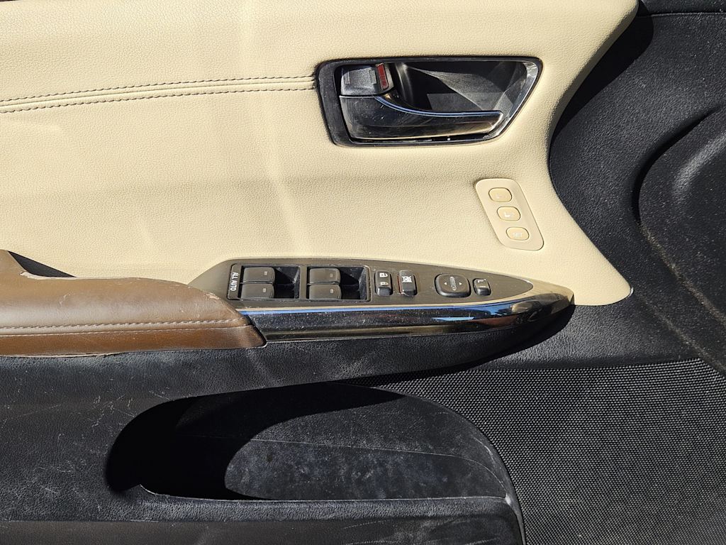Thumbnail: 2014 Toyota Avalon - 29