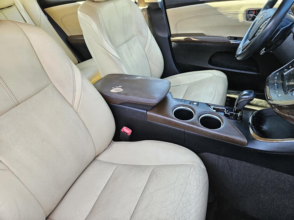 Thumbnail: 2014 Toyota Avalon - 10