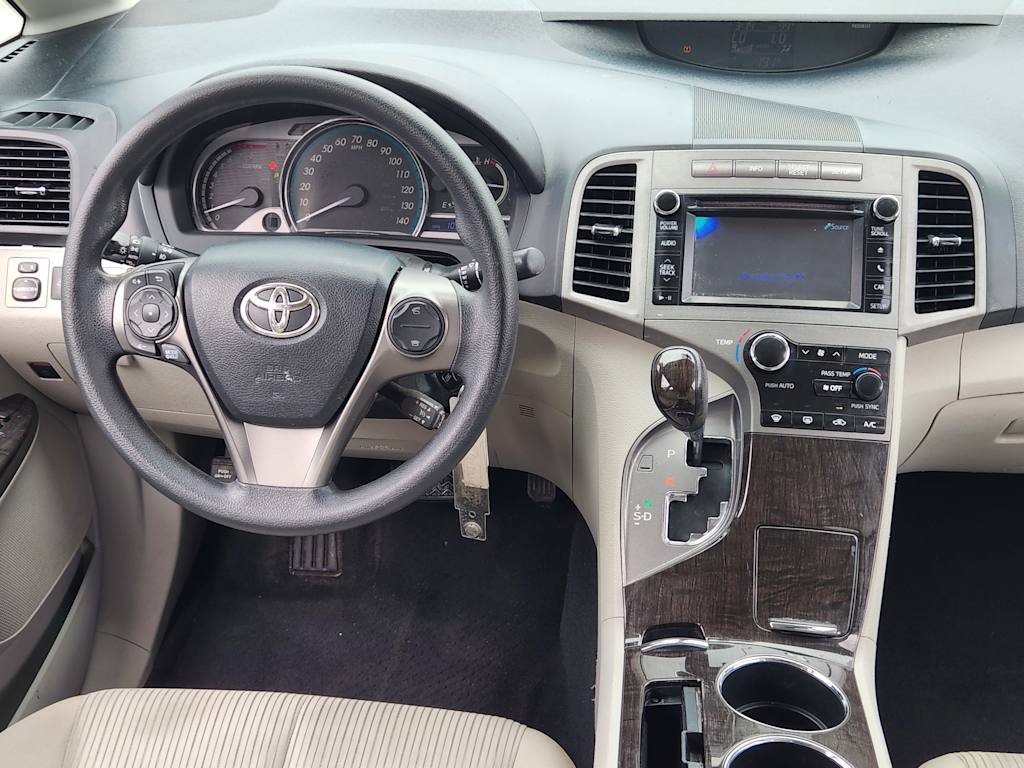 Thumbnail: 2013 Toyota Venza - 11