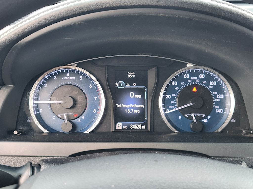 Thumbnail: 2016 Toyota Camry - 15