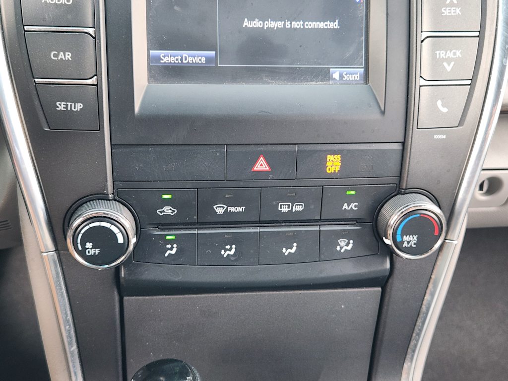 Thumbnail: 2016 Toyota Camry - 26