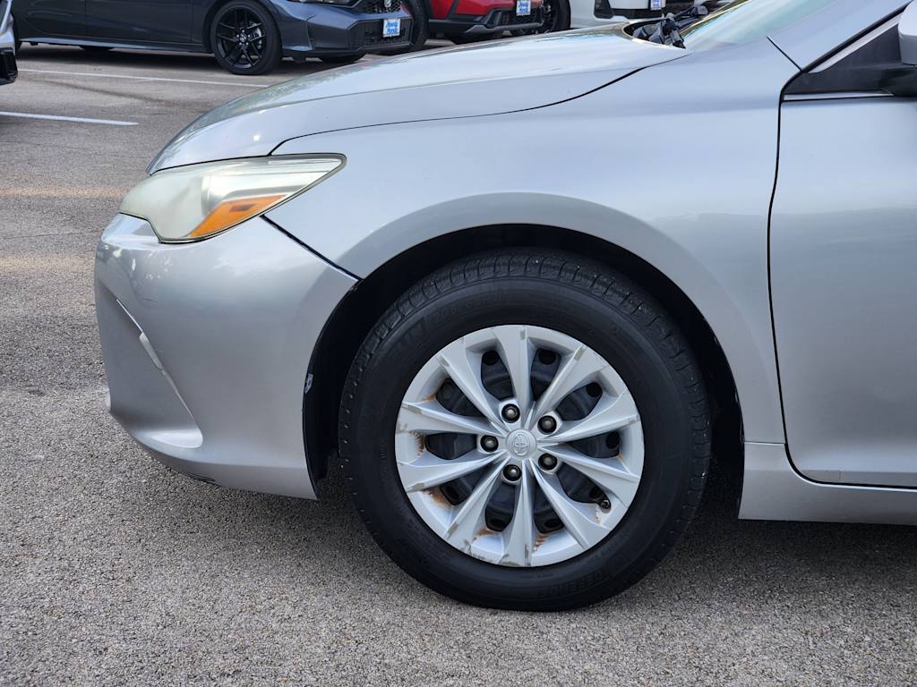 Thumbnail: 2016 Toyota Camry - 6
