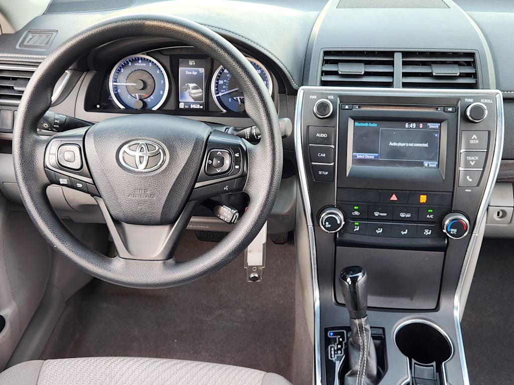 Thumbnail: 2016 Toyota Camry - 12
