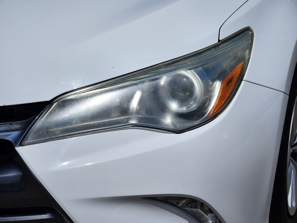 Thumbnail: 2015 Toyota Camry - 21