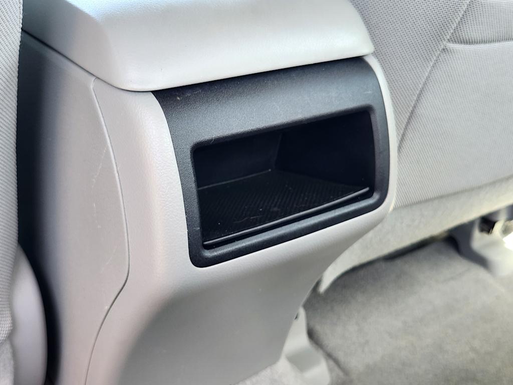 Thumbnail: 2015 Toyota Camry - 31