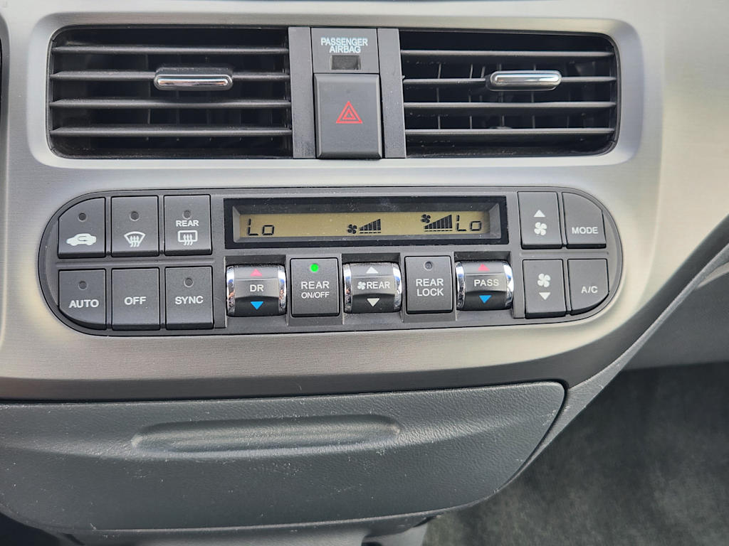 Thumbnail: 2007 Honda Odyssey - 22