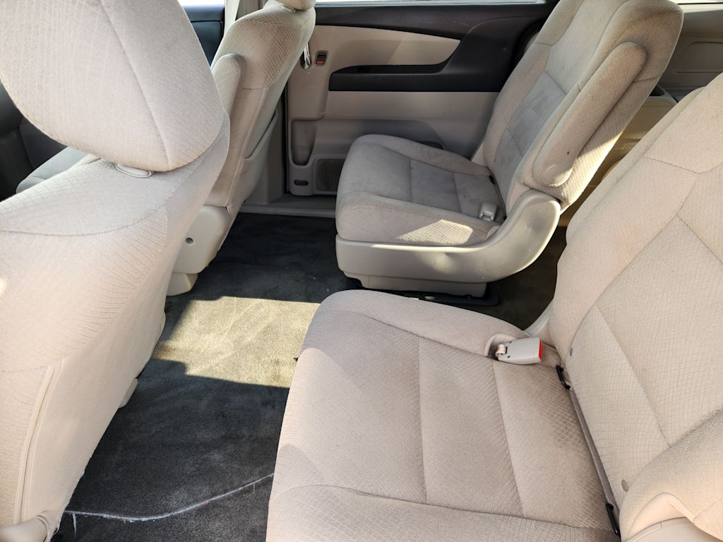 Thumbnail: 2015 Honda Odyssey - 10