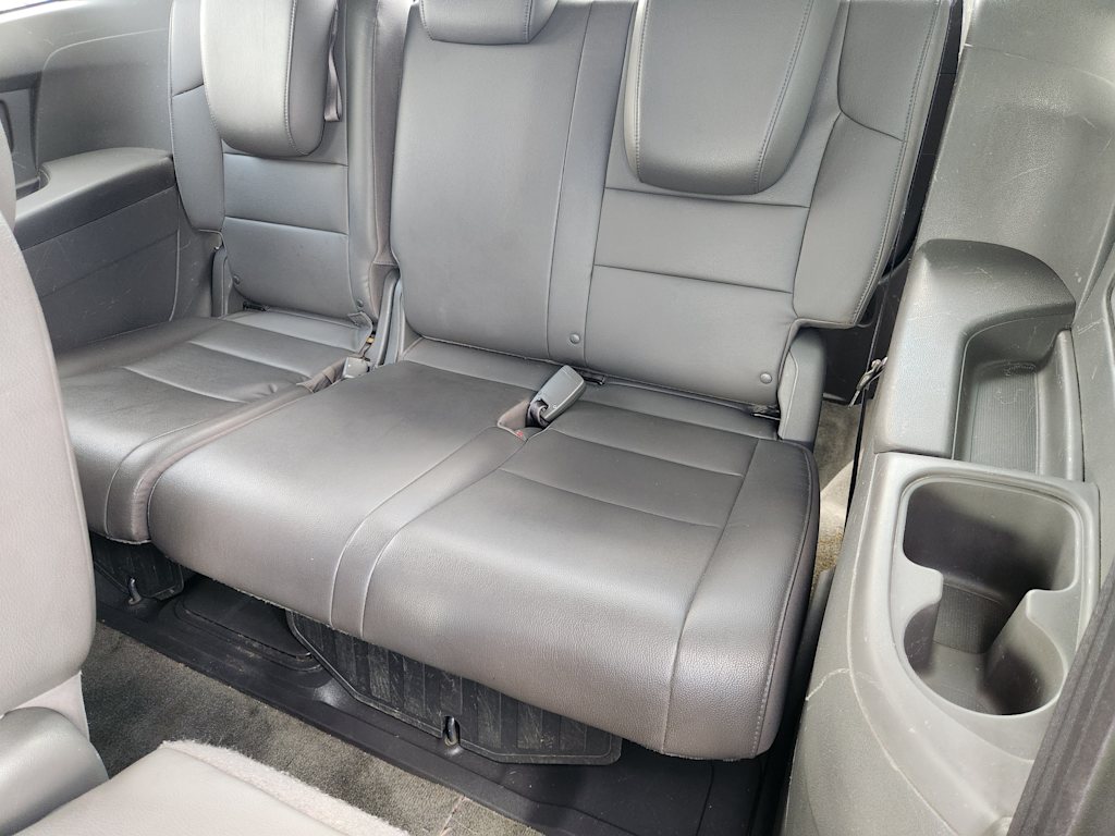Thumbnail: 2015 Honda Odyssey - 34