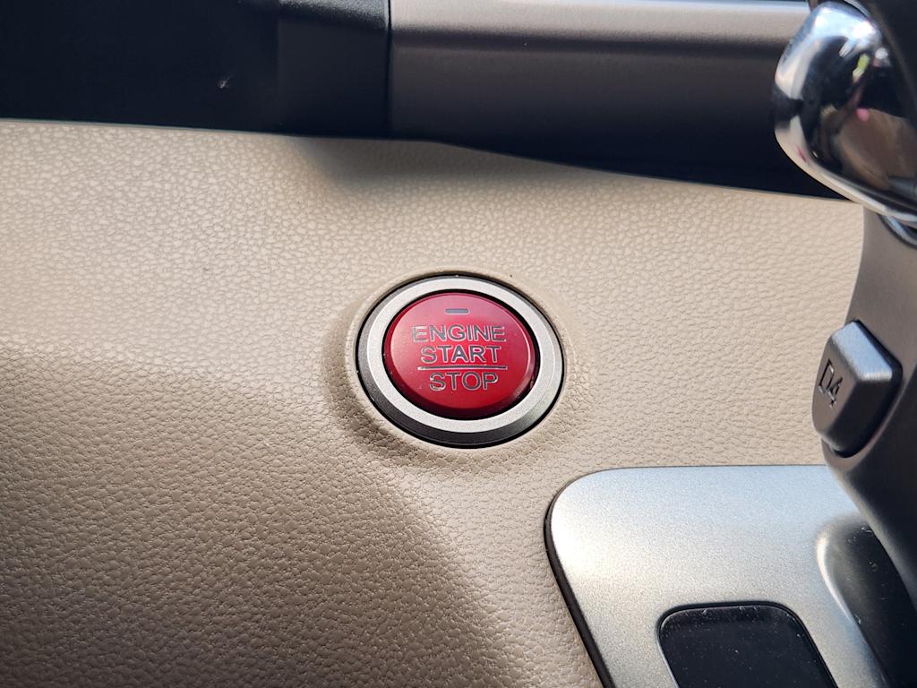 Thumbnail: 2014 Honda Odyssey - 27