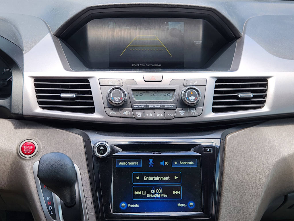 Thumbnail: 2014 Honda Odyssey - 23