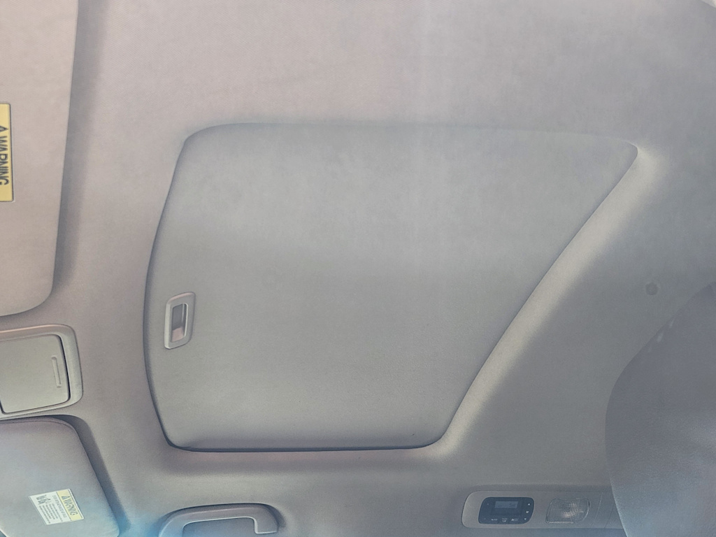 Thumbnail: 2014 Honda Odyssey - 30