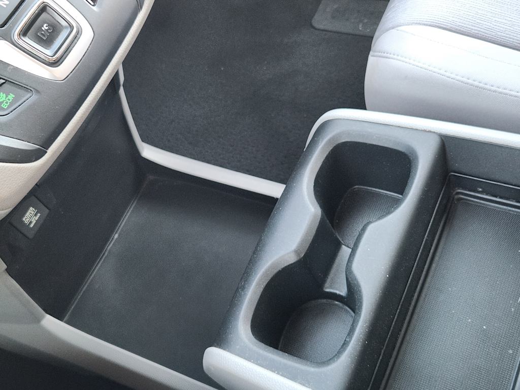 Thumbnail: 2018 Honda Odyssey - 25