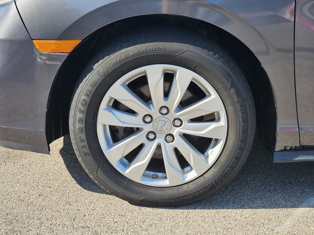 Thumbnail: 2018 Honda Odyssey - 20
