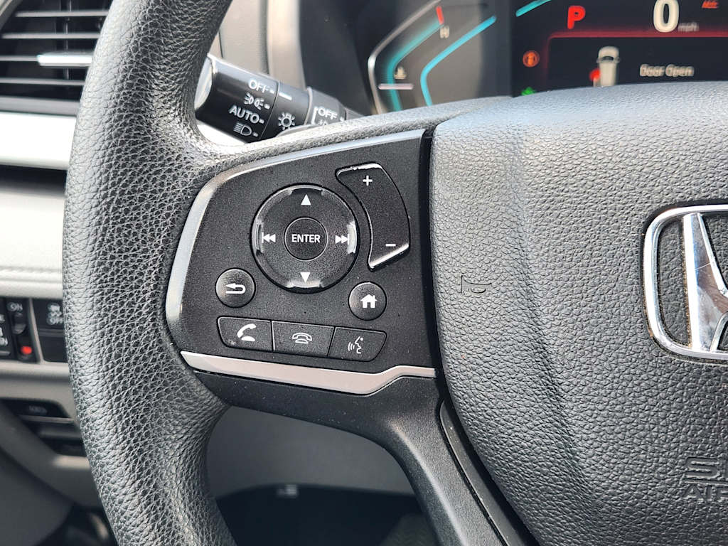 Thumbnail: 2018 Honda Odyssey - 31