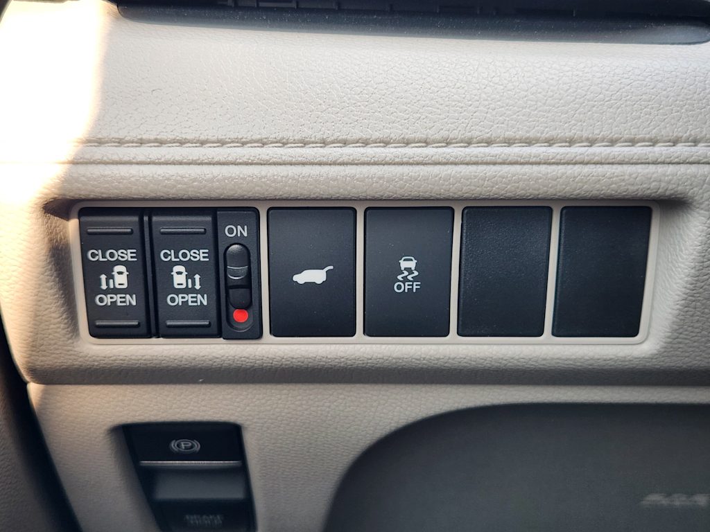 Thumbnail: 2026 Honda Odyssey - 27