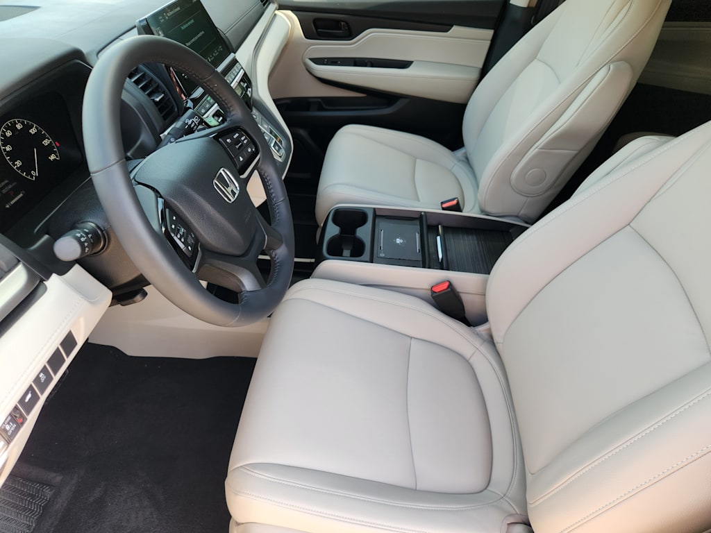 Thumbnail: 2026 Honda Odyssey - 9