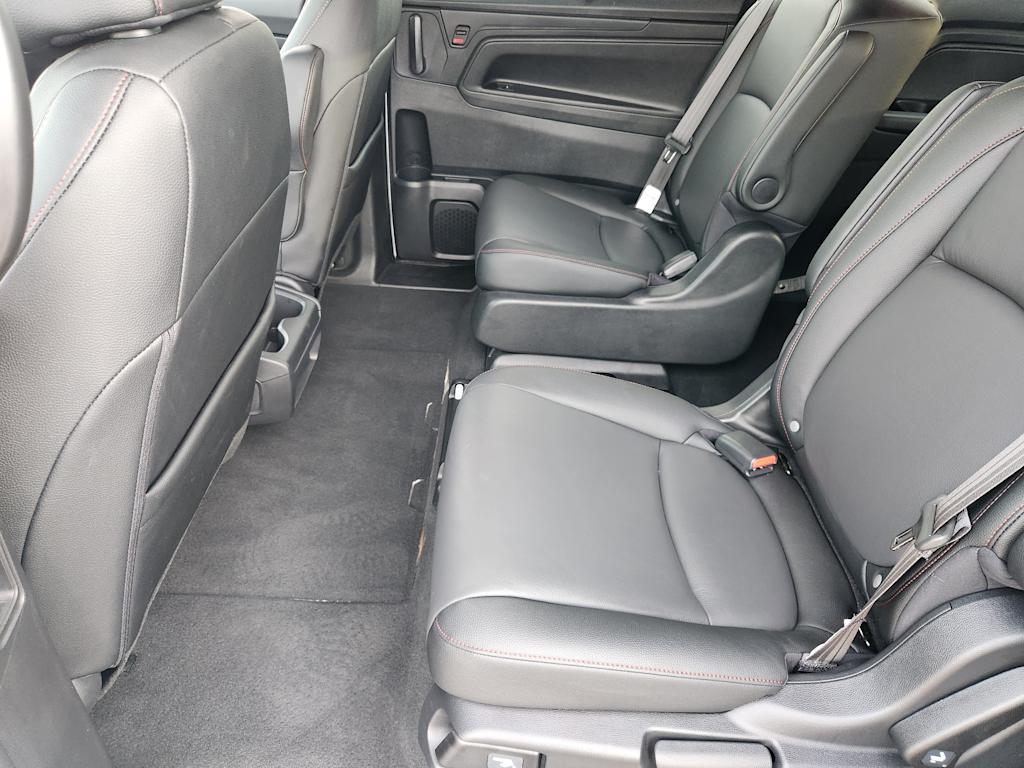 Thumbnail: 2026 Honda Odyssey - 33