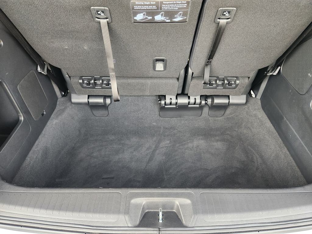 Thumbnail: 2026 Honda Odyssey - 14