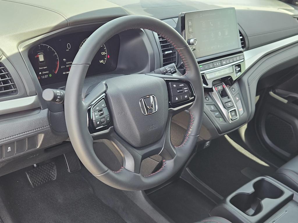 Thumbnail: 2026 Honda Odyssey - 2