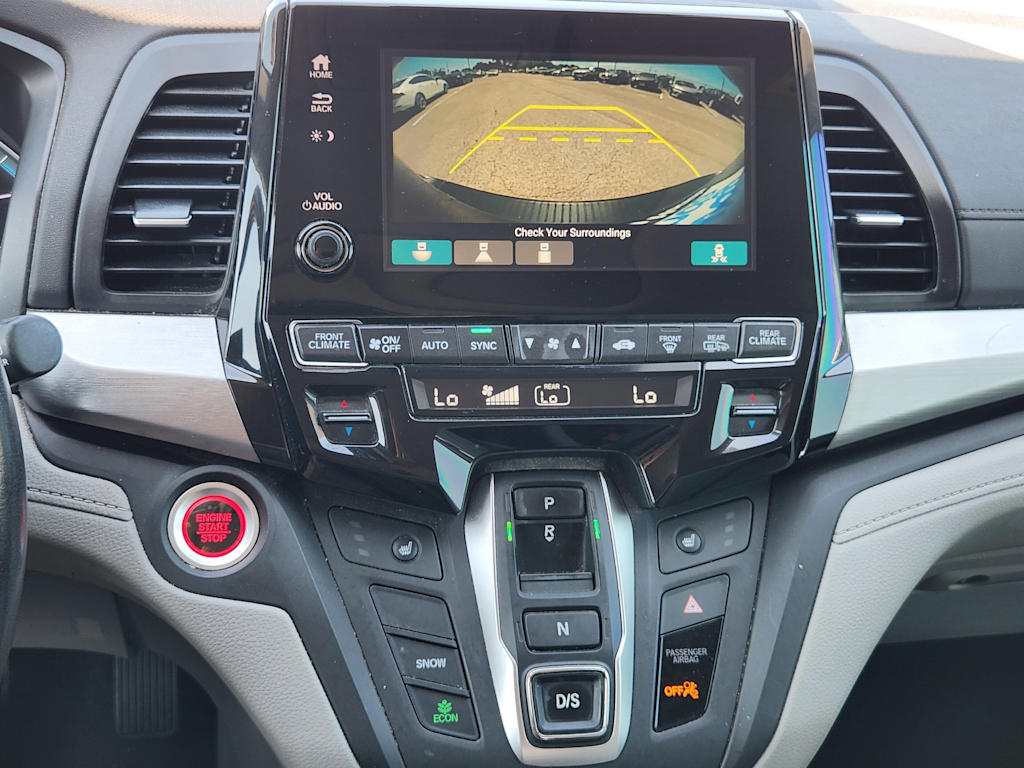 Thumbnail: 2018 Honda Odyssey - 22