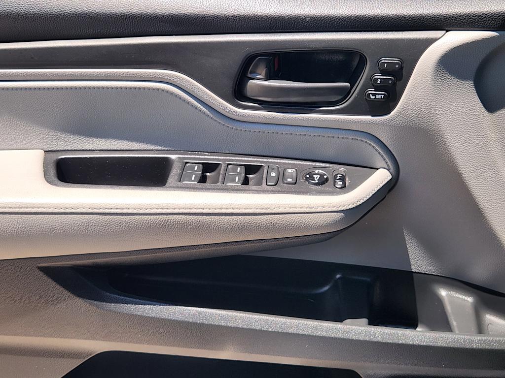 Thumbnail: 2019 Honda Odyssey - 28