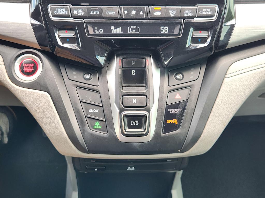 Thumbnail: 2018 Honda Odyssey - 24