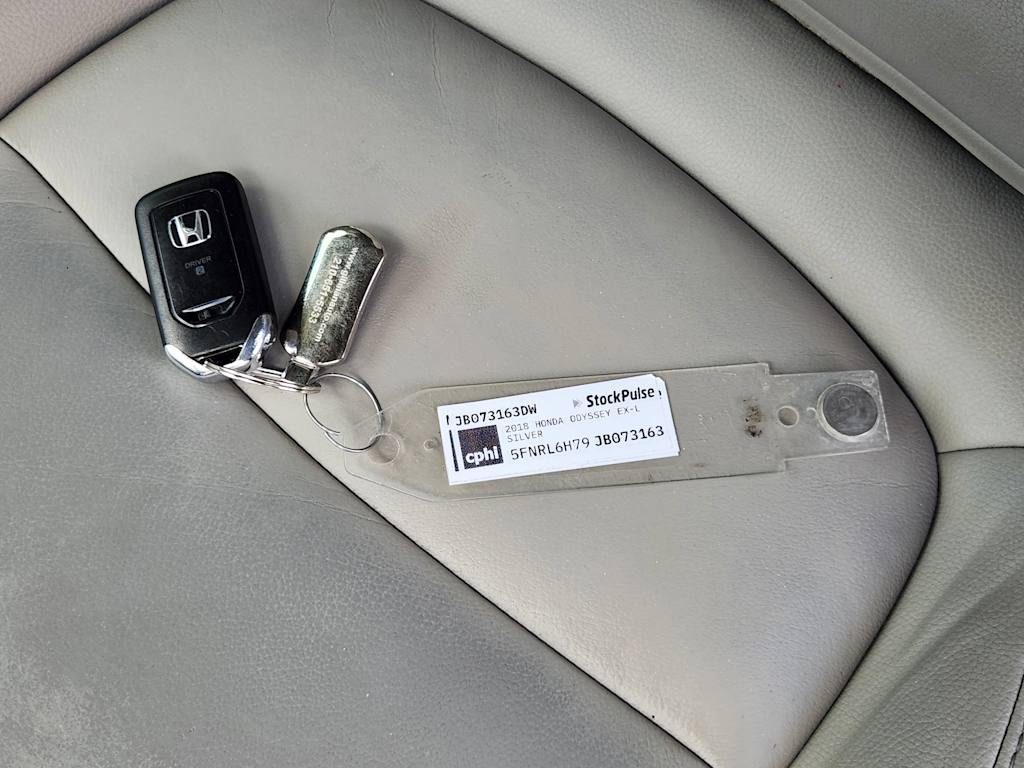 Thumbnail: 2018 Honda Odyssey - 34