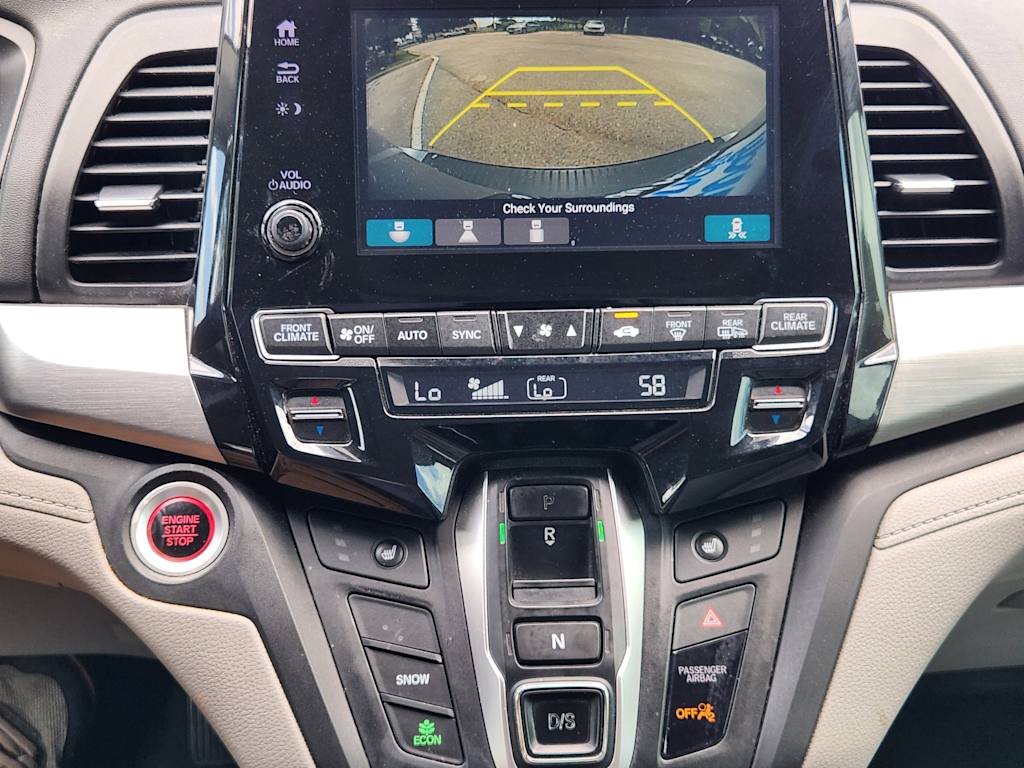 Thumbnail: 2018 Honda Odyssey - 23