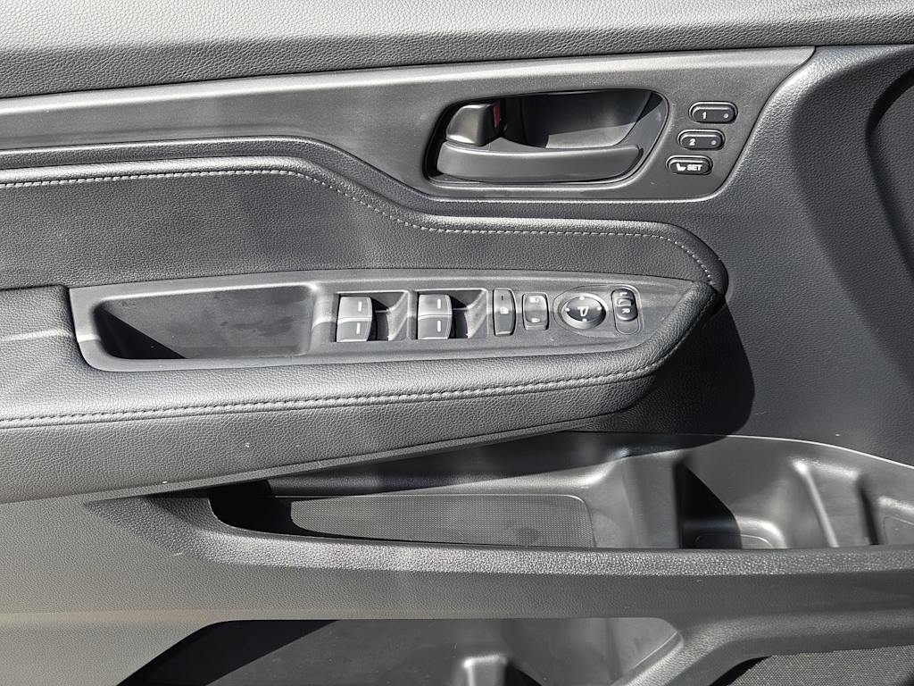 Thumbnail: 2026 Honda Odyssey - 28