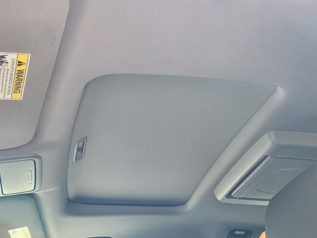 Thumbnail: 2022 Honda Odyssey - 32