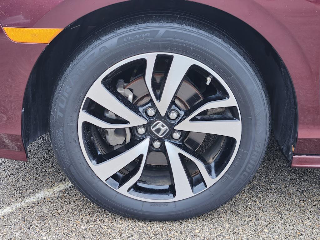 Thumbnail: 2018 Honda Odyssey - 20