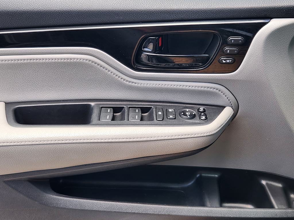 Thumbnail: 2020 Honda Odyssey - 29