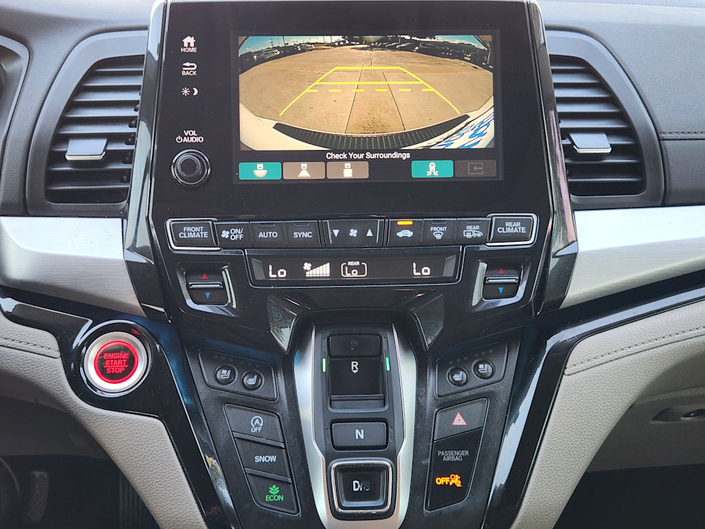 Thumbnail: 2018 Honda Odyssey - 23