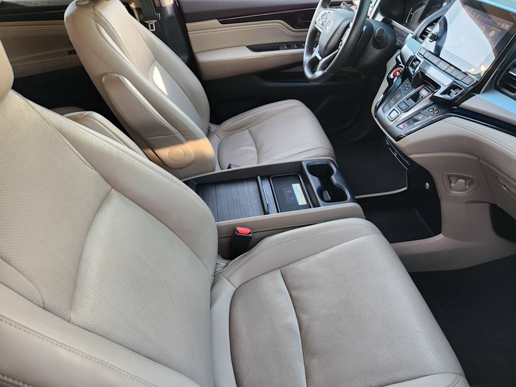 Thumbnail: 2018 Honda Odyssey - 9