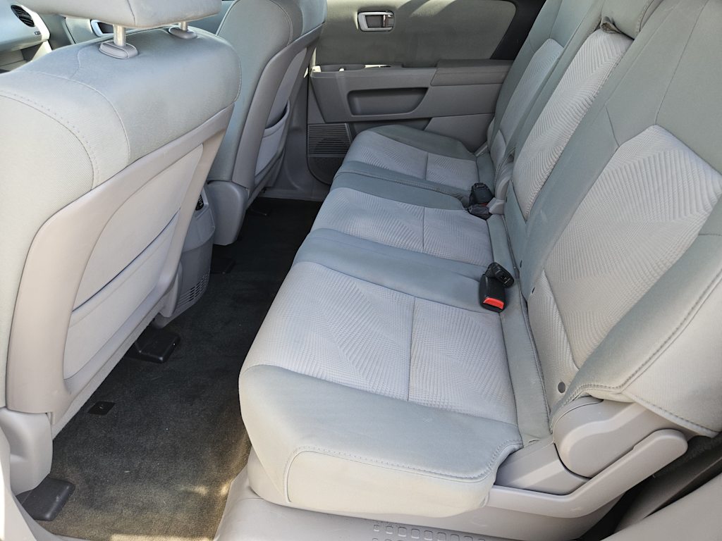 Thumbnail: 2015 Honda Pilot - 10