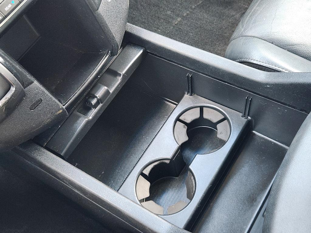 Thumbnail: 2012 Honda Pilot - 14