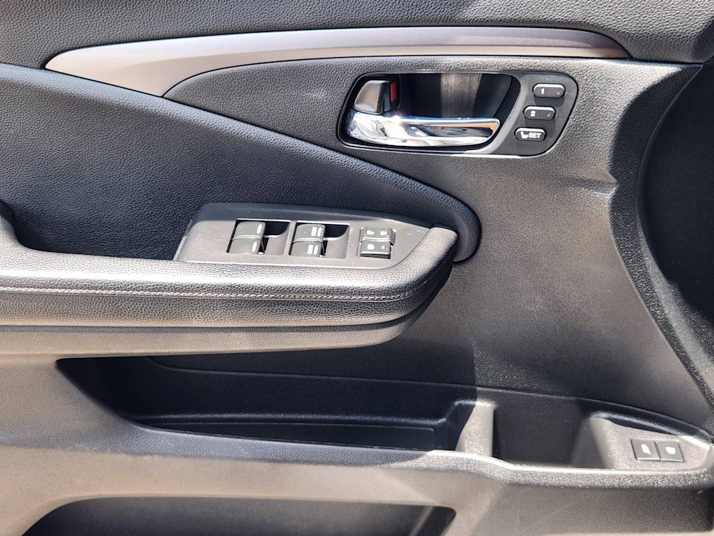 Thumbnail: 2021 Honda Pilot - 29