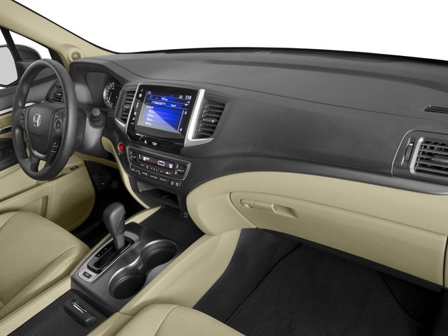 Thumbnail: 2016 Honda Pilot - 11