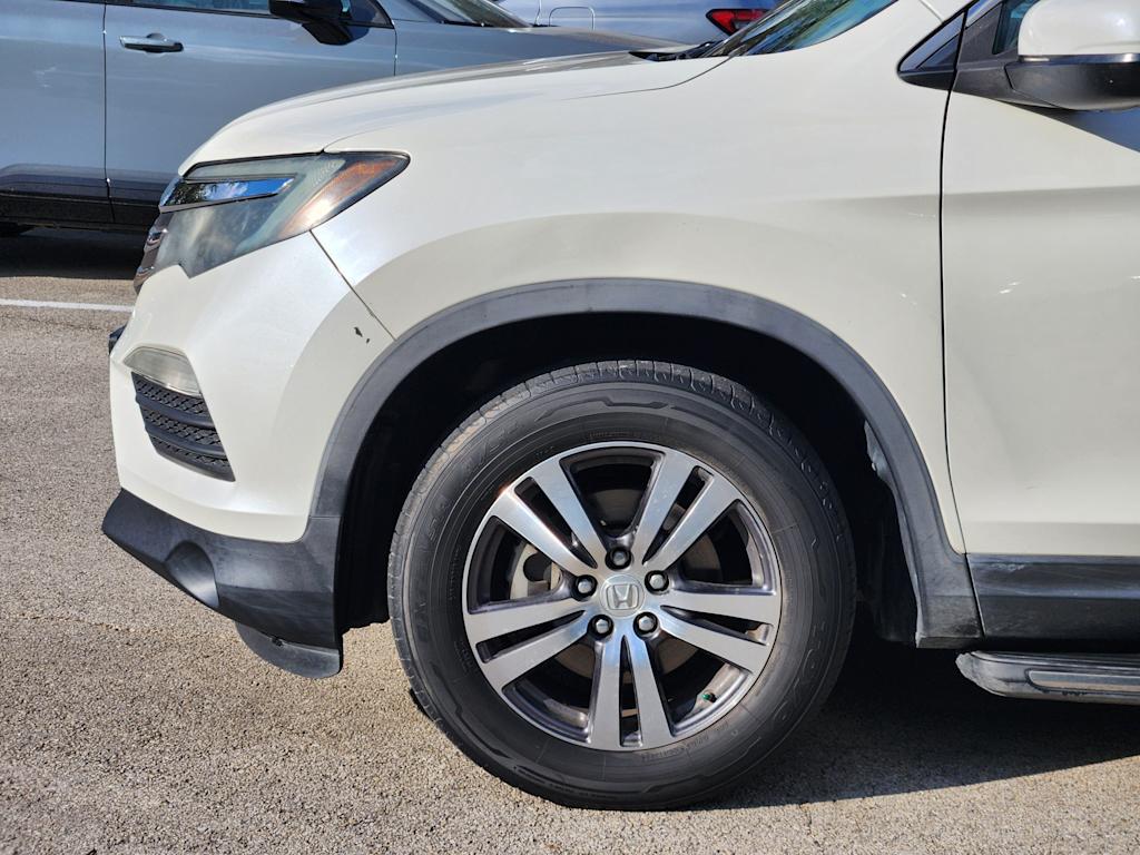 Thumbnail: 2016 Honda Pilot - 7