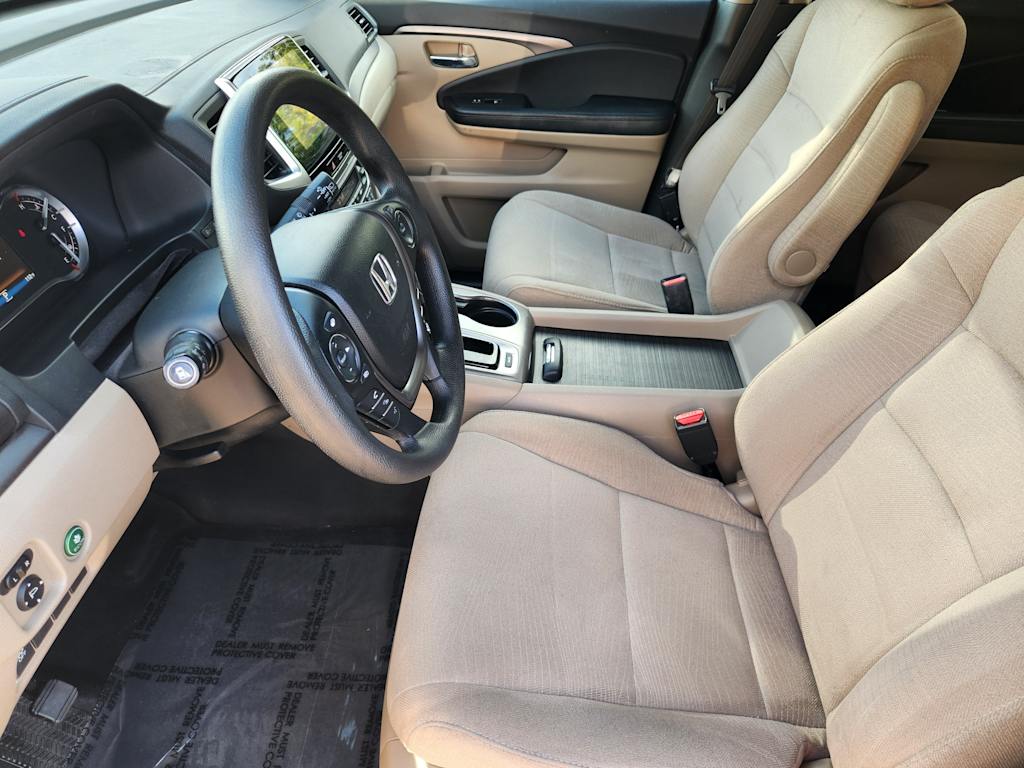 Thumbnail: 2016 Honda Pilot - 9