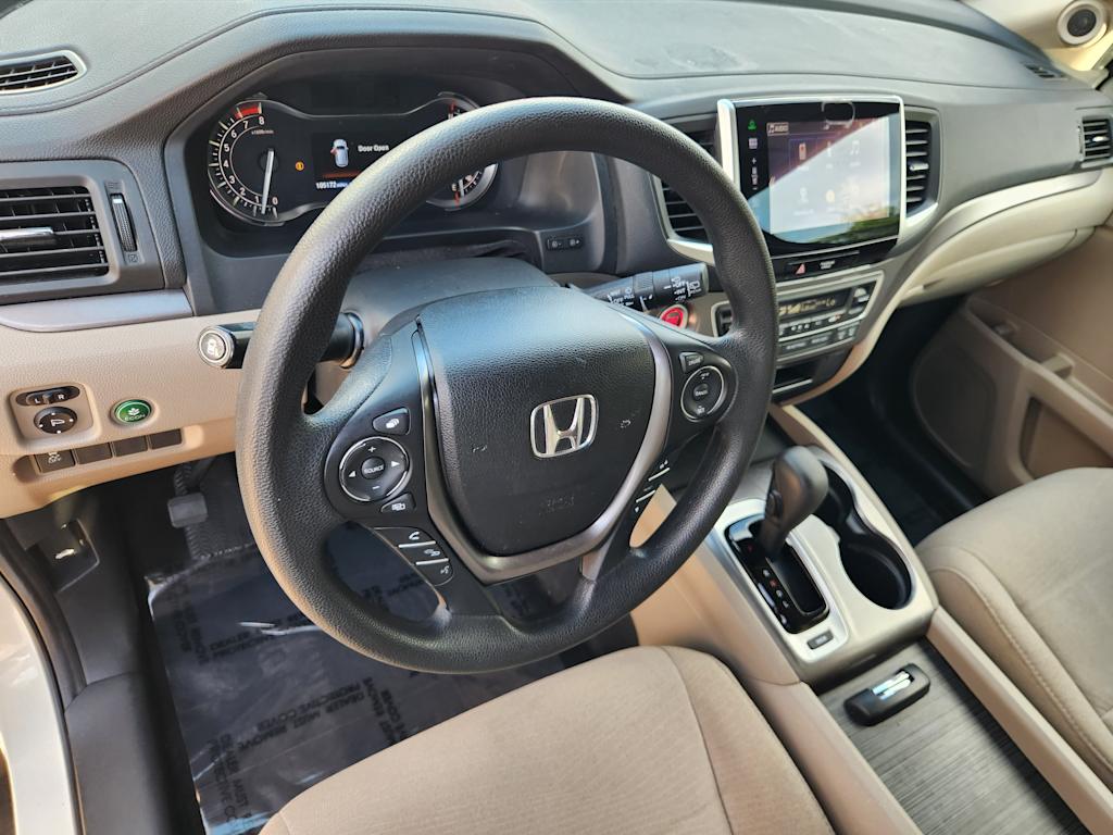 Thumbnail: 2016 Honda Pilot - 2